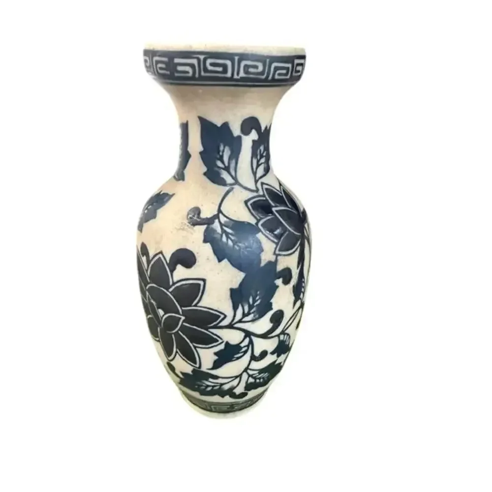 Chinese Cizhou style vase black floral & leaf pattern sgraffito 6